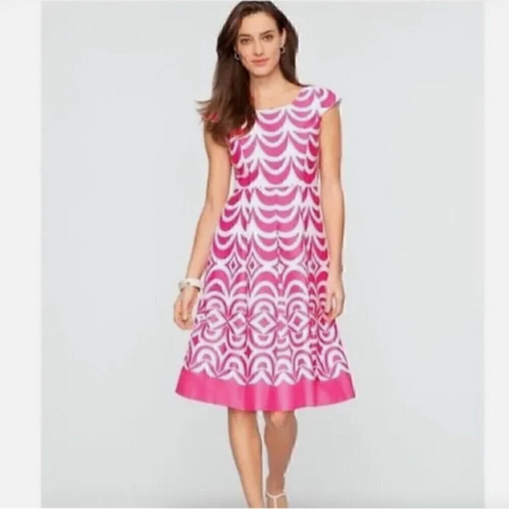 TALBOTS Pink & White Textured Cap Sleeve Pleated Dress Size 6P Petite